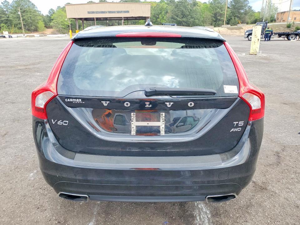 2015 Volvo V60 Premier