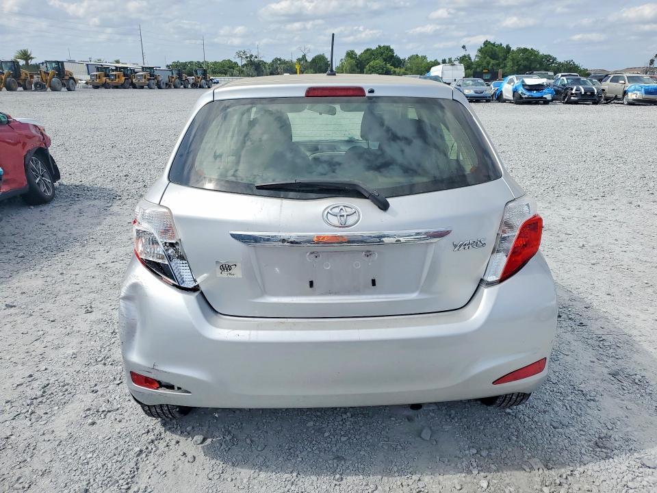 2012 Toyota Yaris 5-door l