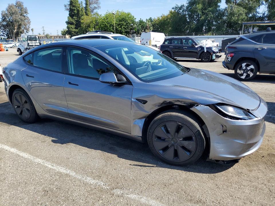 2025 Tesla Model 3