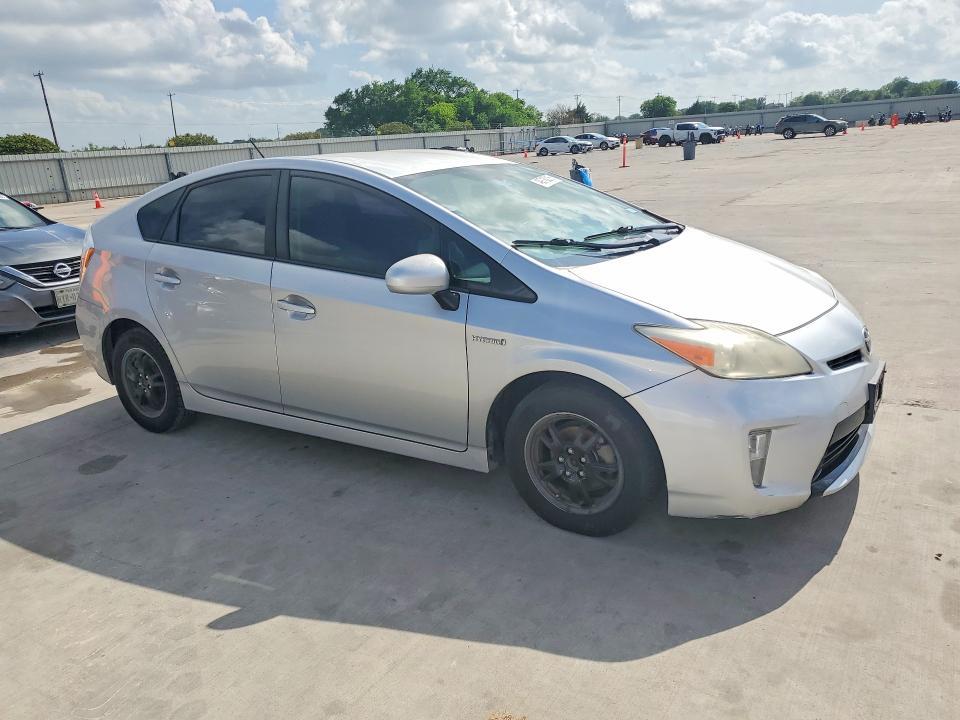 2013 Toyota Prius two