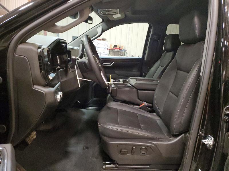 2025 GMC Sierra K1500 SLT