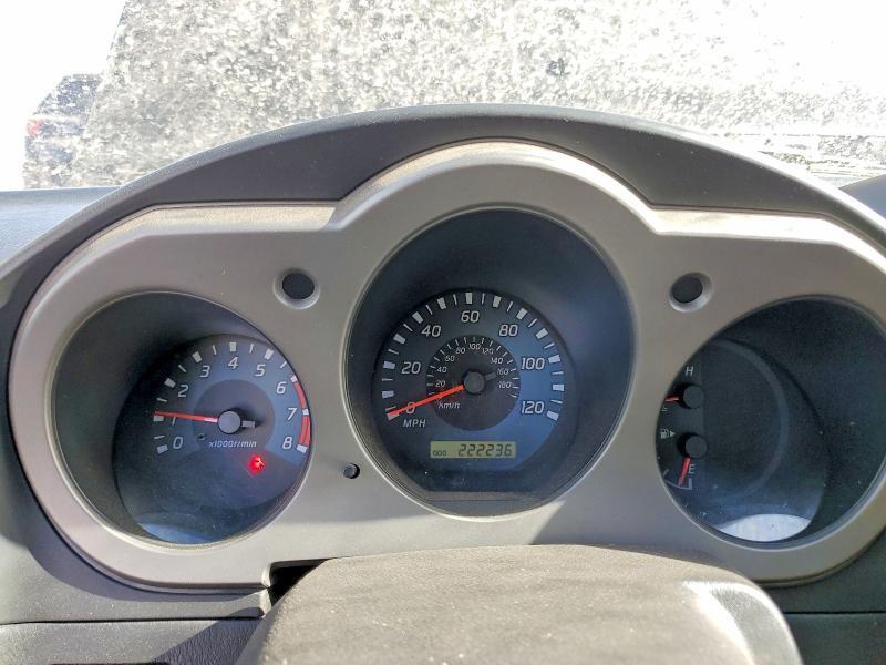 2002 Nissan Frontier Crew Cab SC