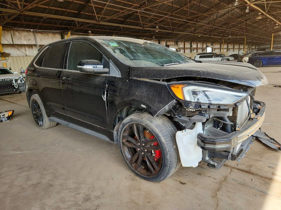 2022 Ford Edge st