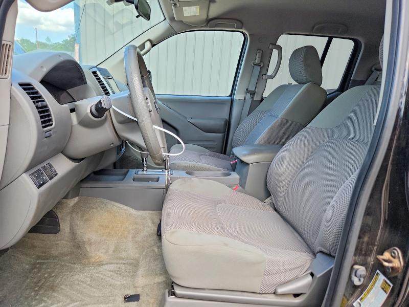 2015 Nissan Frontier SV