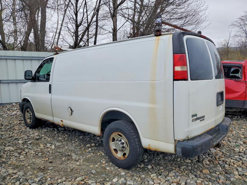 2011 Chev Express G2500
