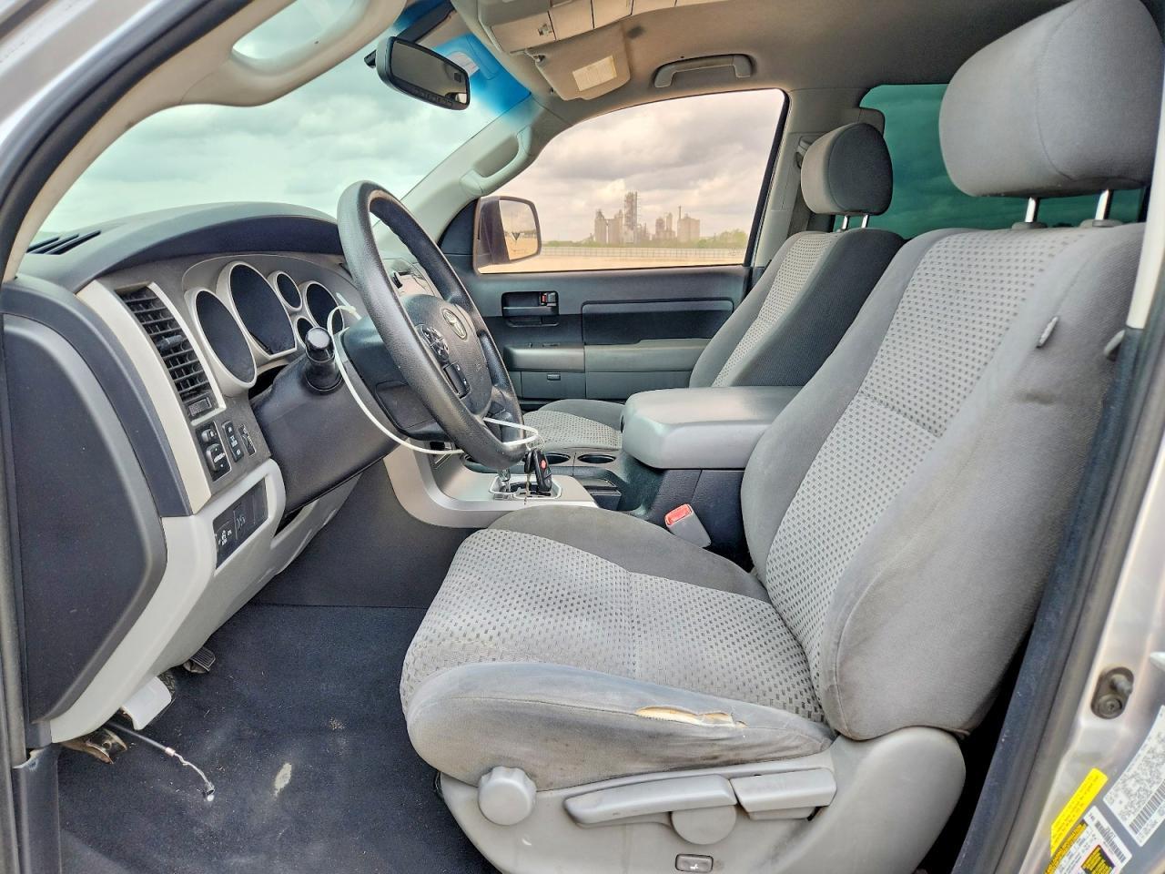 2013 Toyota Tundra Grade