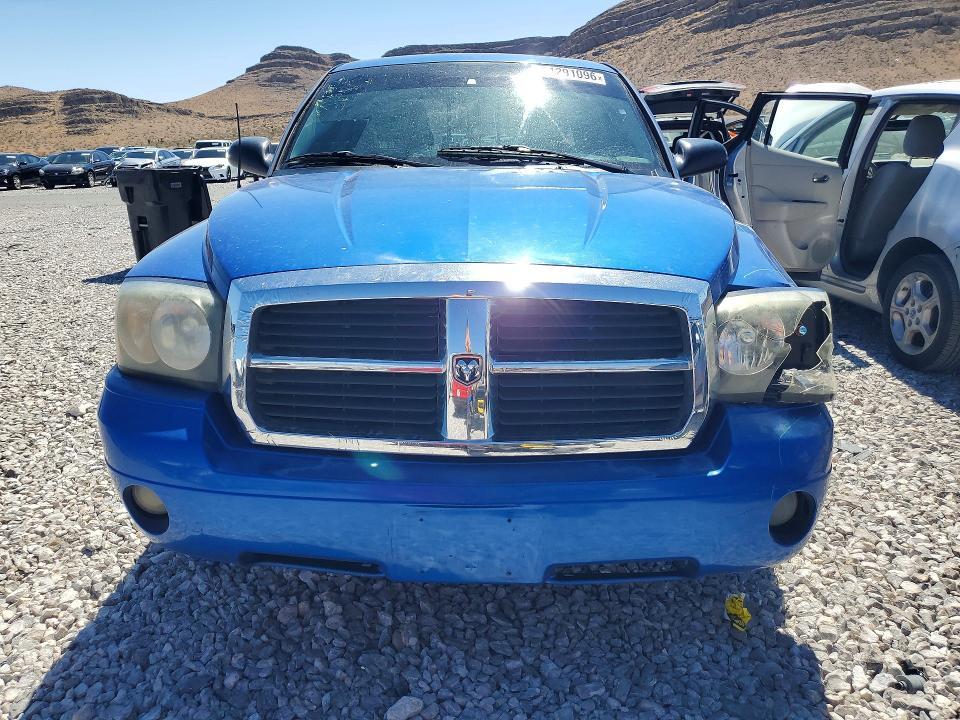 2007 Dodge Dakota Quad SLT