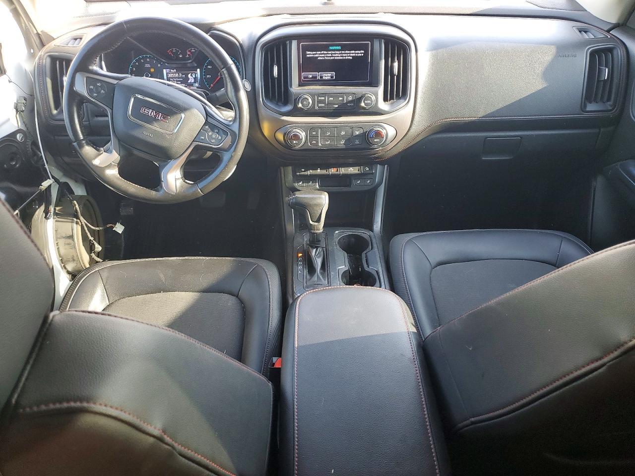 2017 GMC Canyon SLE