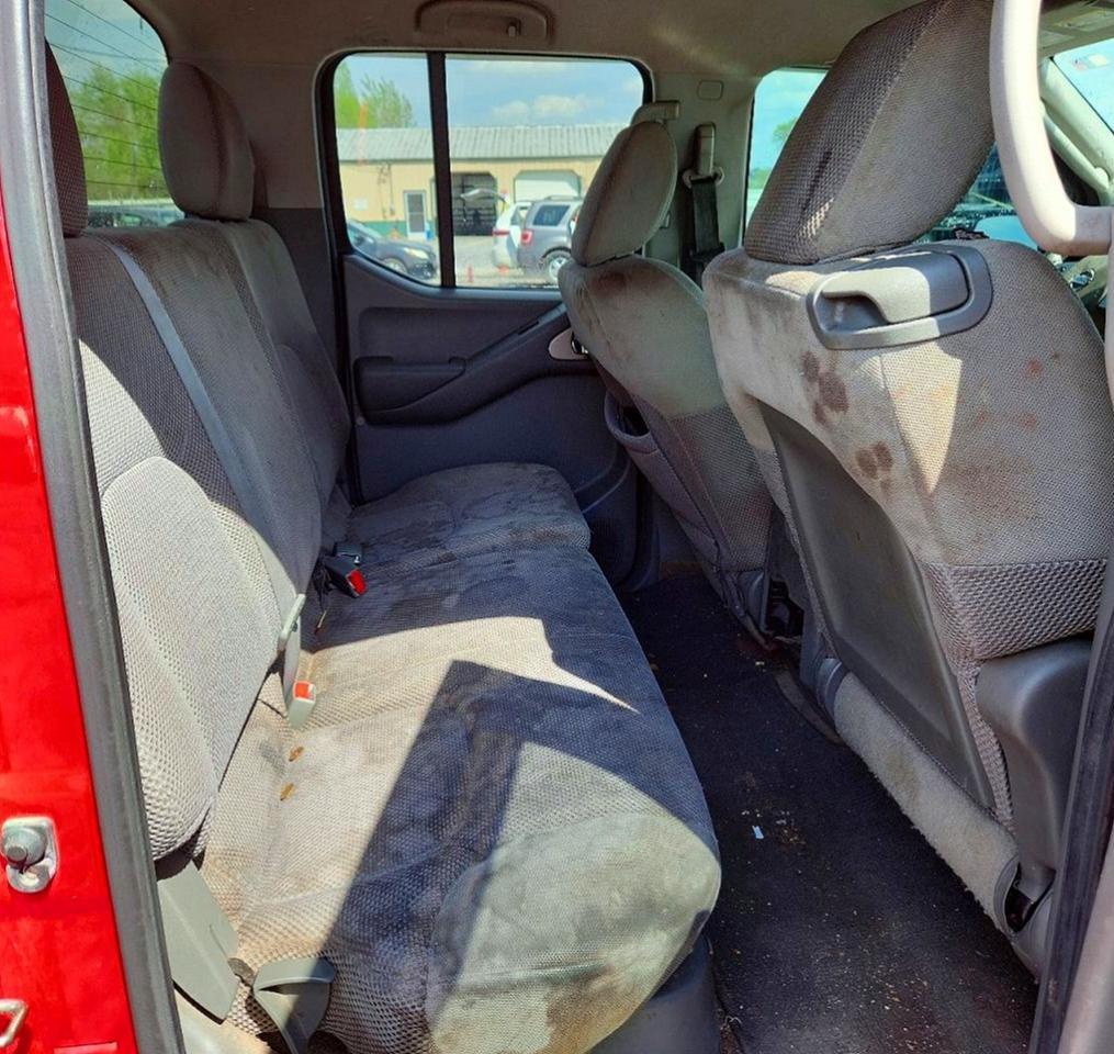 2011 Nissan Frontier S