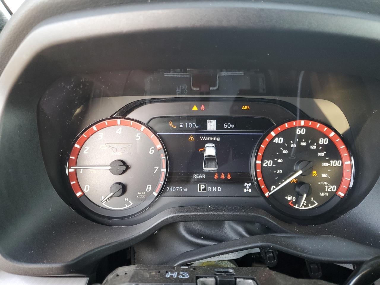 2024 Nissan Titan SV