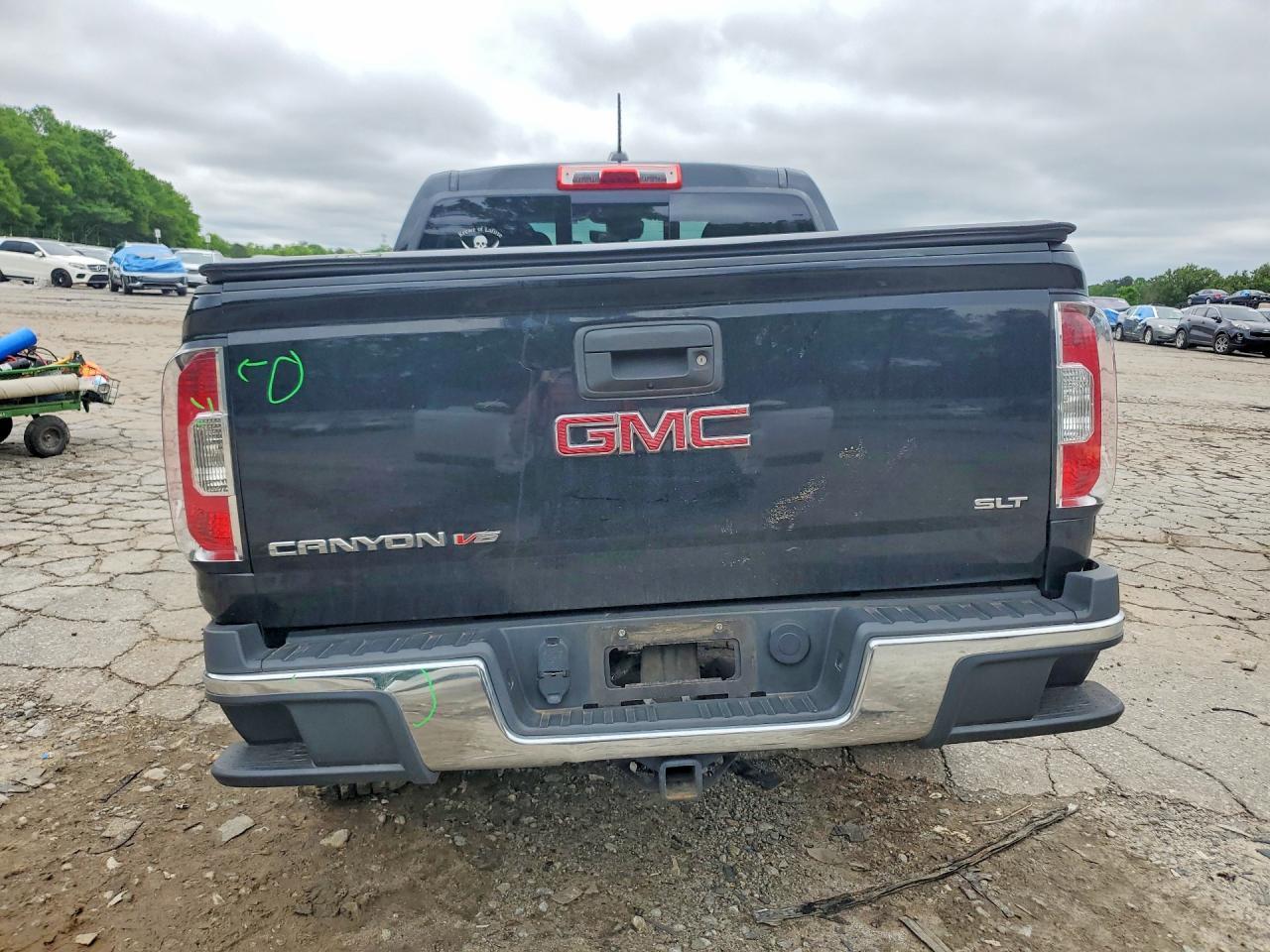 2017 GMC Canyon SLT