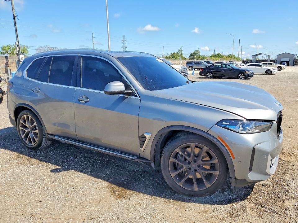 2025 BMW X5 Xdrive50e