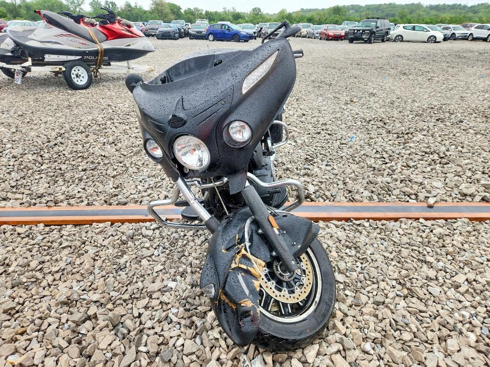 2016 Indian Motorcycle Co. Chieftain Dark Horse