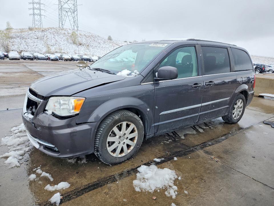 2015 Chrysler Town & Country Touring