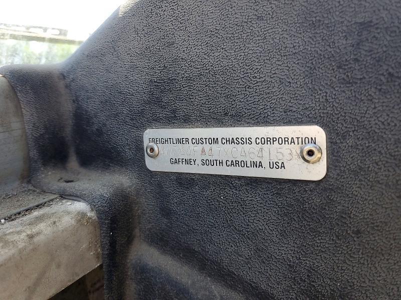 1999 Freightliner MT45 Chassis Delivery Truck