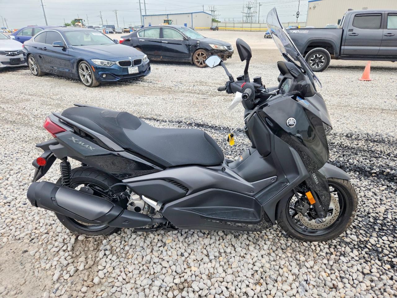 2026 Yamaha CZD300 A
