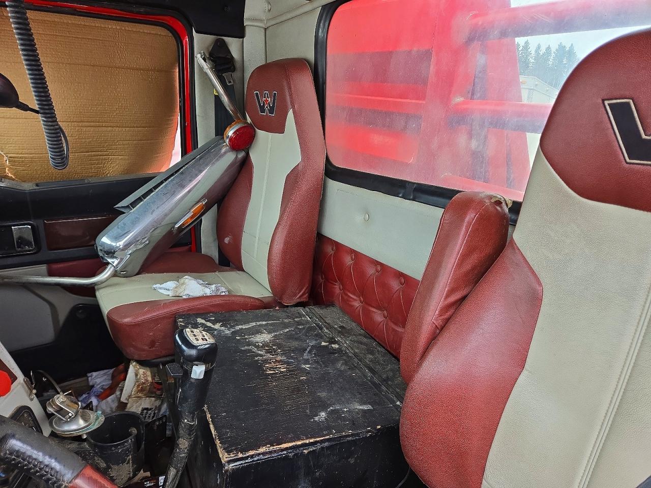 2019 Western Star Conventional 4900FA