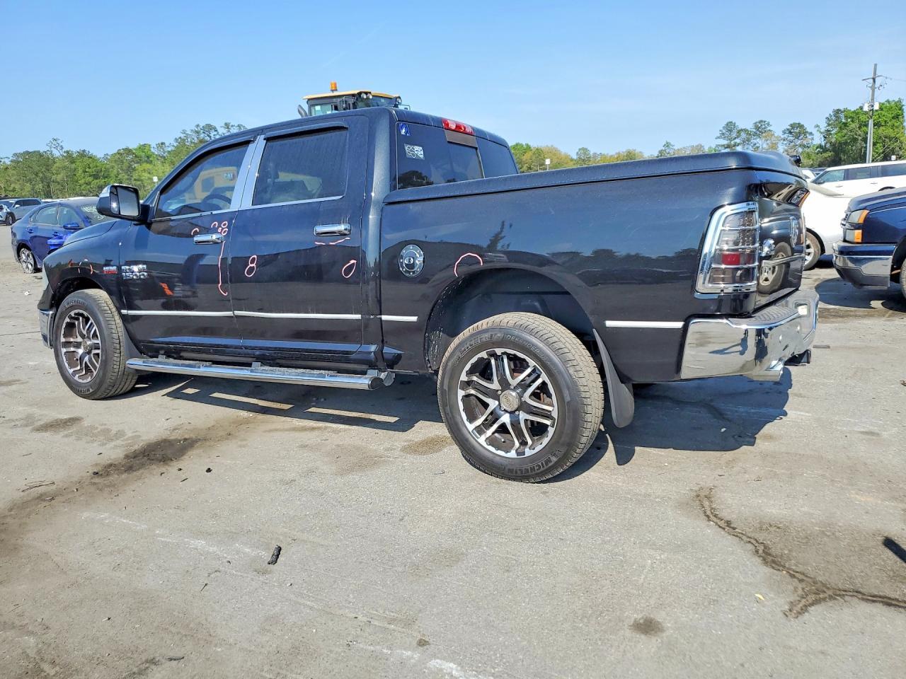 2016 Dodge RAM 1500 SLT