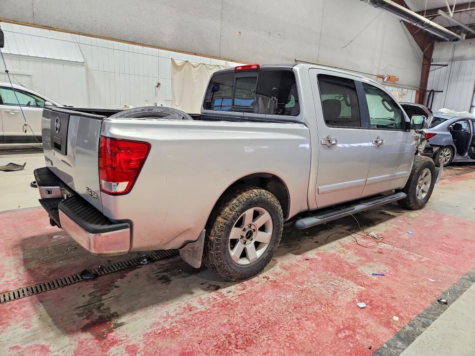 2004 Nissan Titan XE