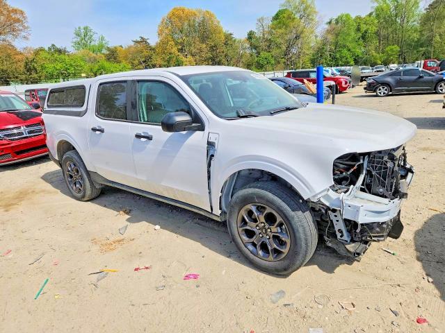 2023 Ford Maverick XL