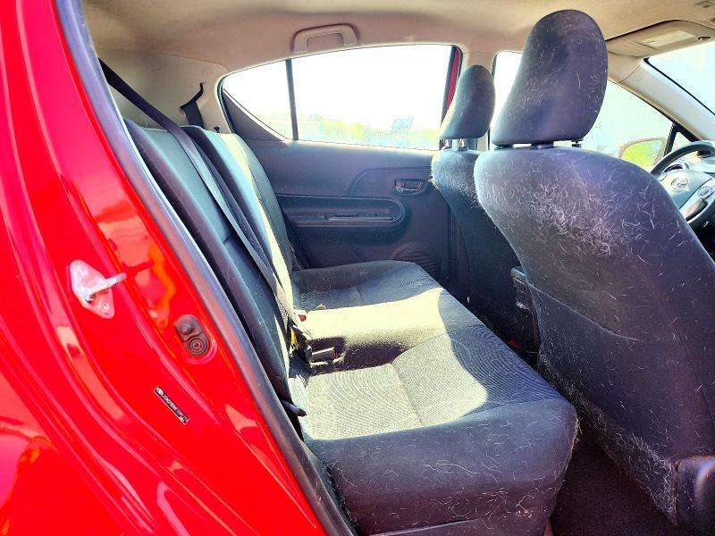 2015 Toyota Prius c Three