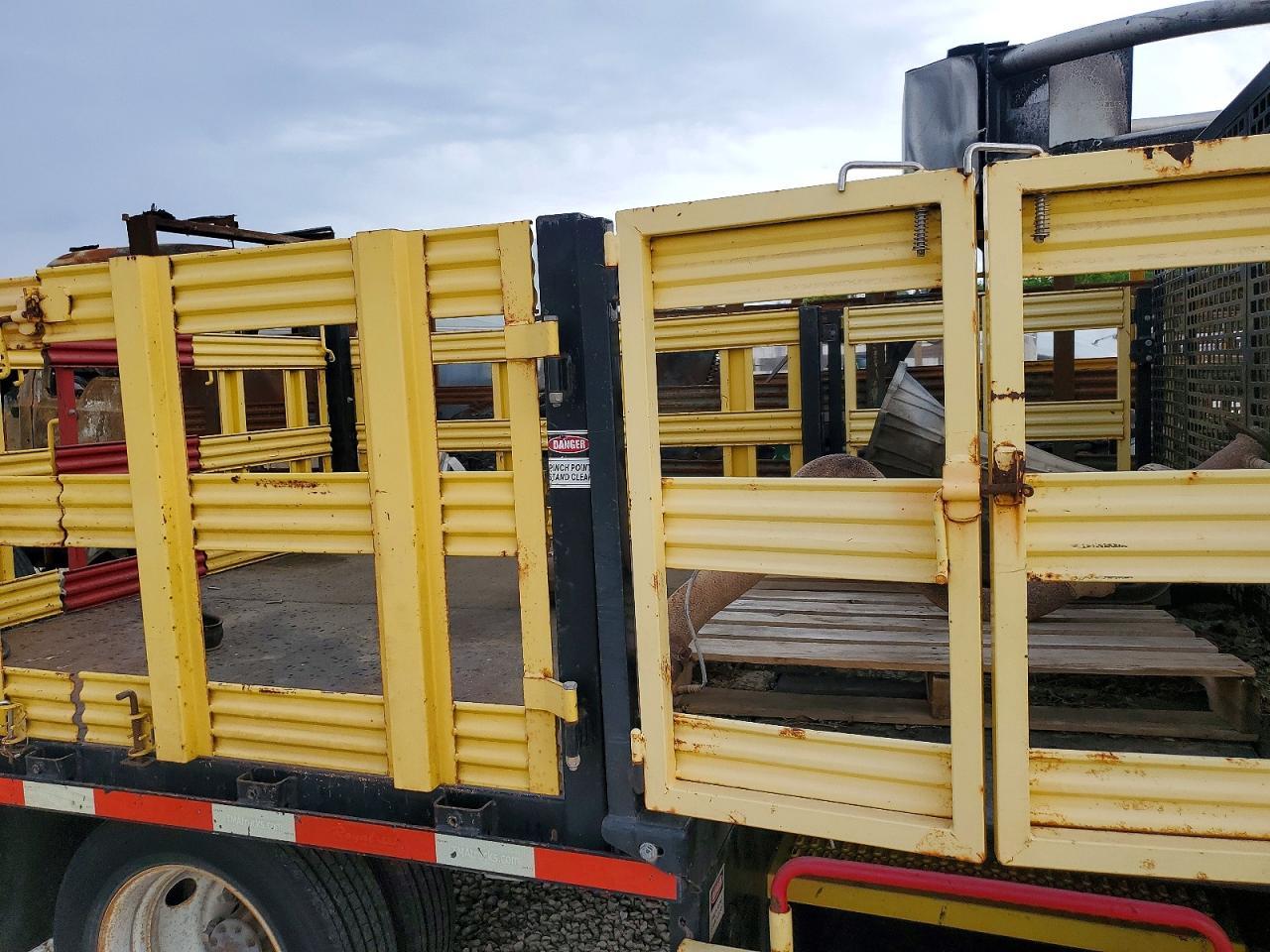 2018 Chev Rolet 4500 Flatbed Truck