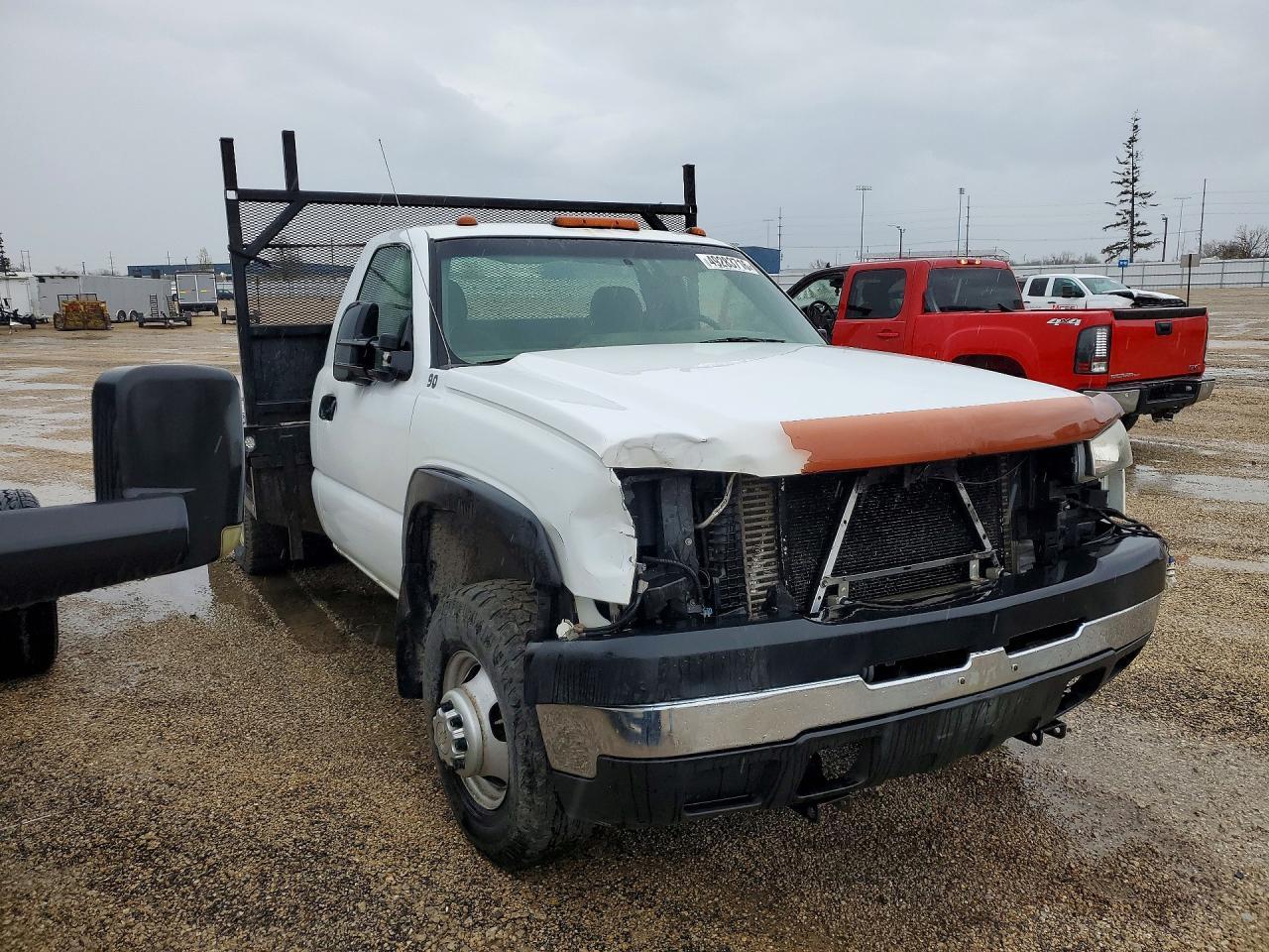 2006 Chevrolet Silverado K3500 Flatbed Truck