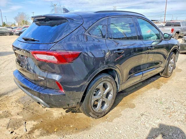 2024 Ford Escape st Line