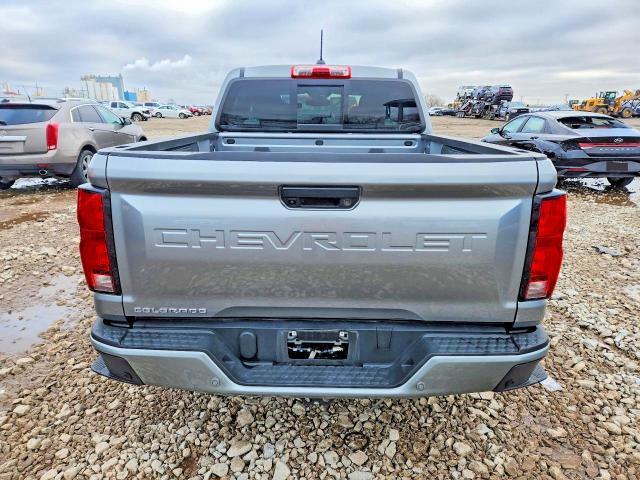 2025 Chev Colorado