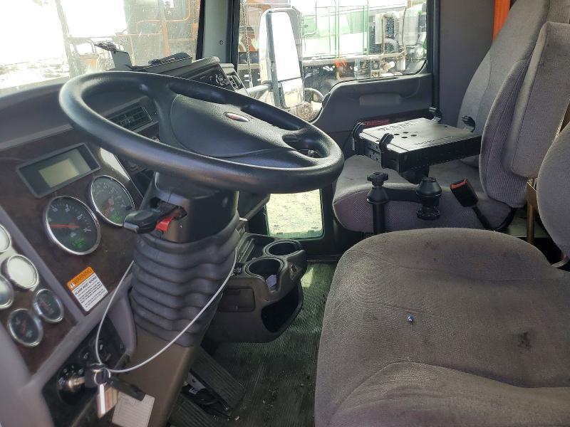 2018 Kenworth T370 Utility / Service Truck