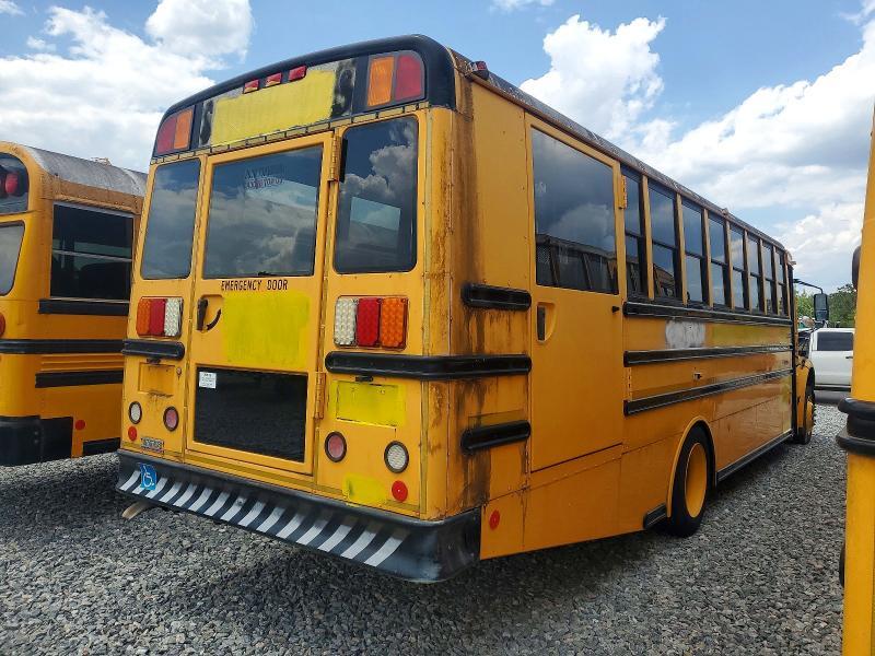 2010 Freightliner 2010 Thomas SAF-T-LINER C2-School Bus