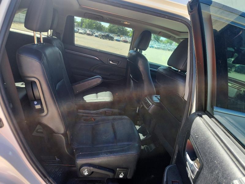 2014 Toyota Highlander Limited Platinum