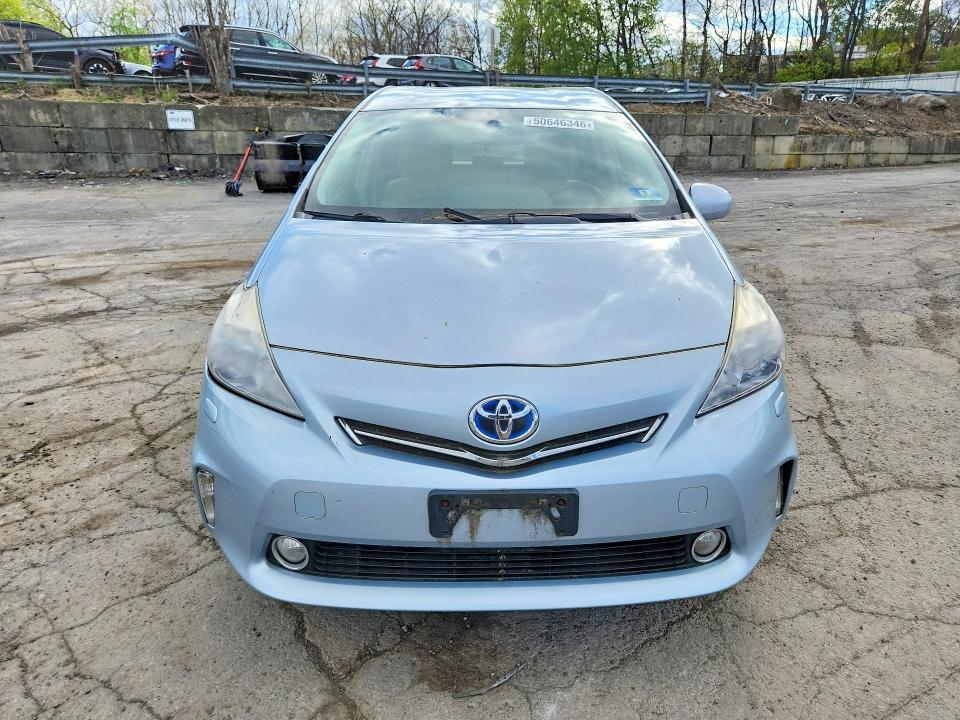 2012 Toyota Prius v Five