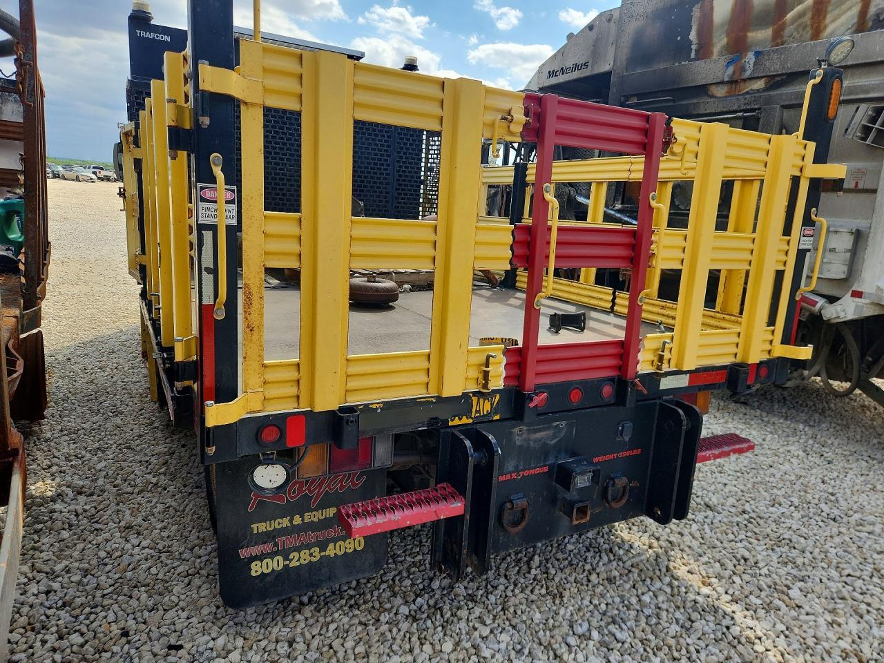 2018 Chev Rolet 4500 Flatbed Truck