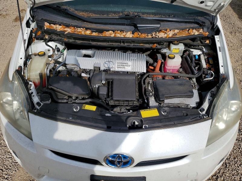 2010 Toyota Prius ii