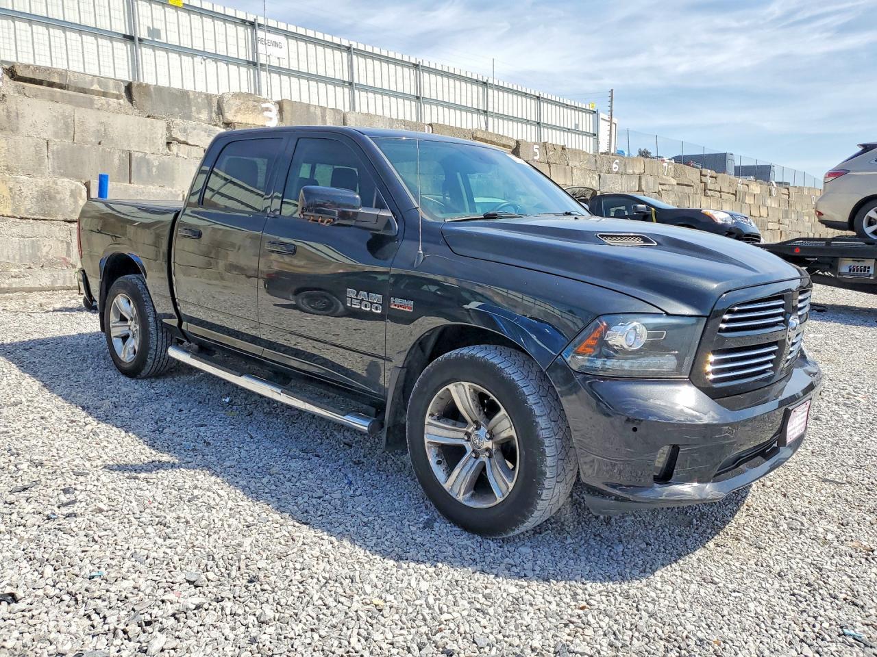 2016 Dodge RAM 1500 Sport