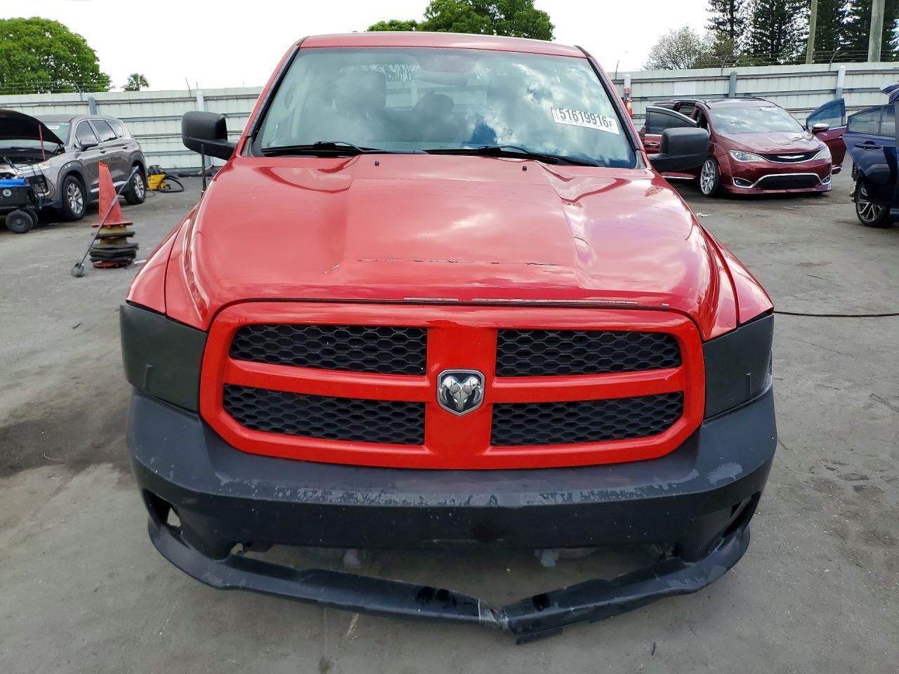 2015 Dodge RAM 1500 ST