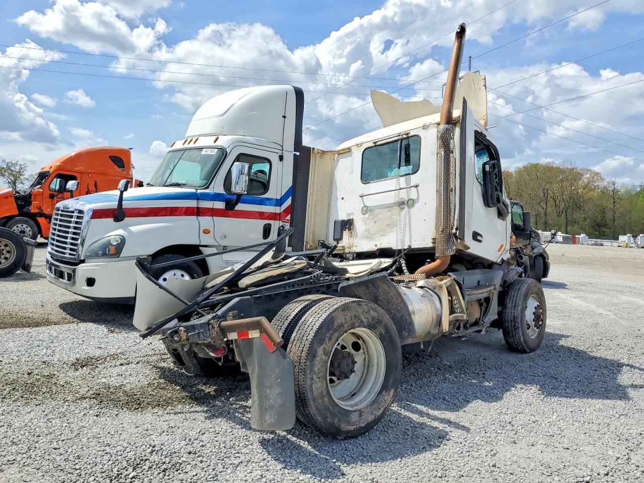 2019 Peterbilt 579 Semi Truck