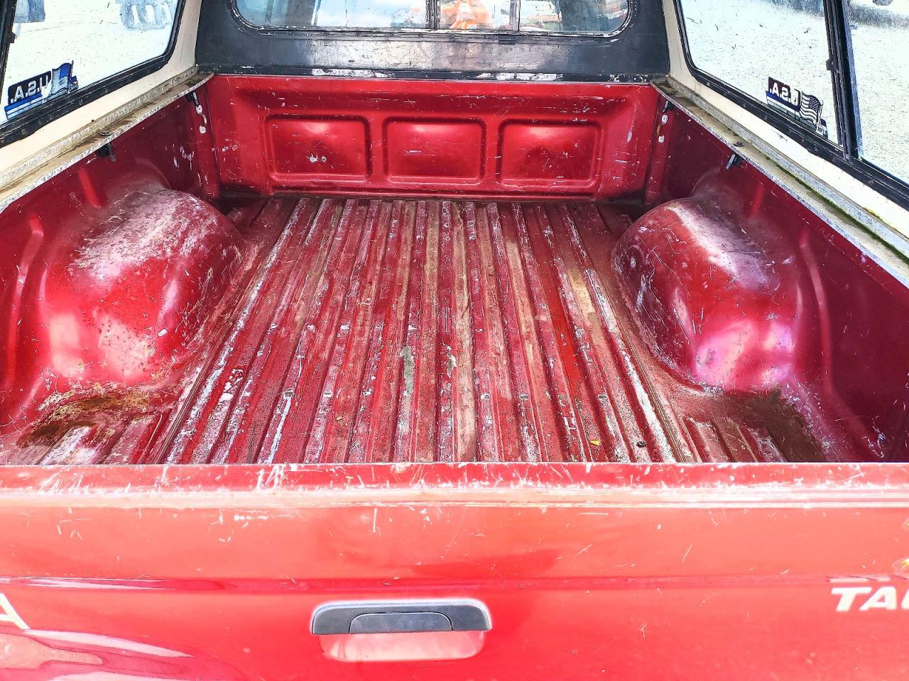 2004 Toyota Tacoma Base