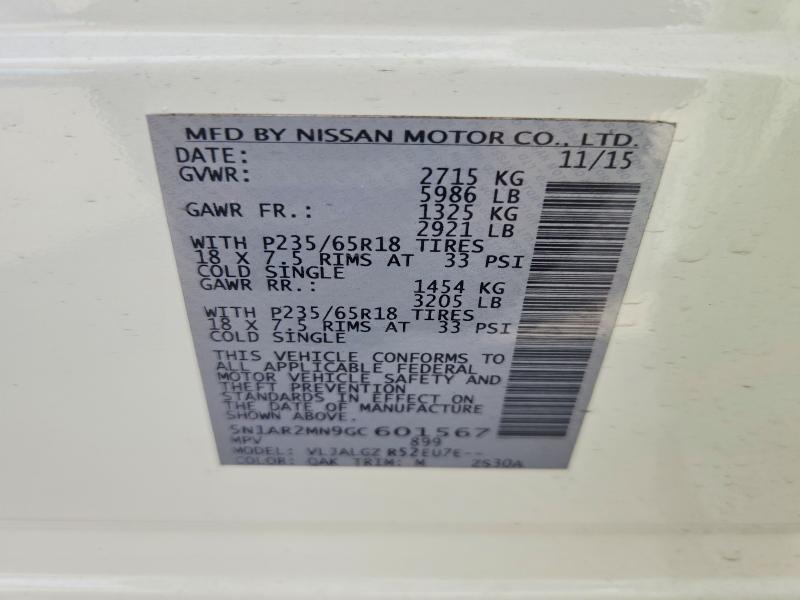 2016 Nissan Pathfinder sl