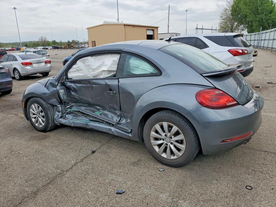 2019 Volkswagen Beetle s