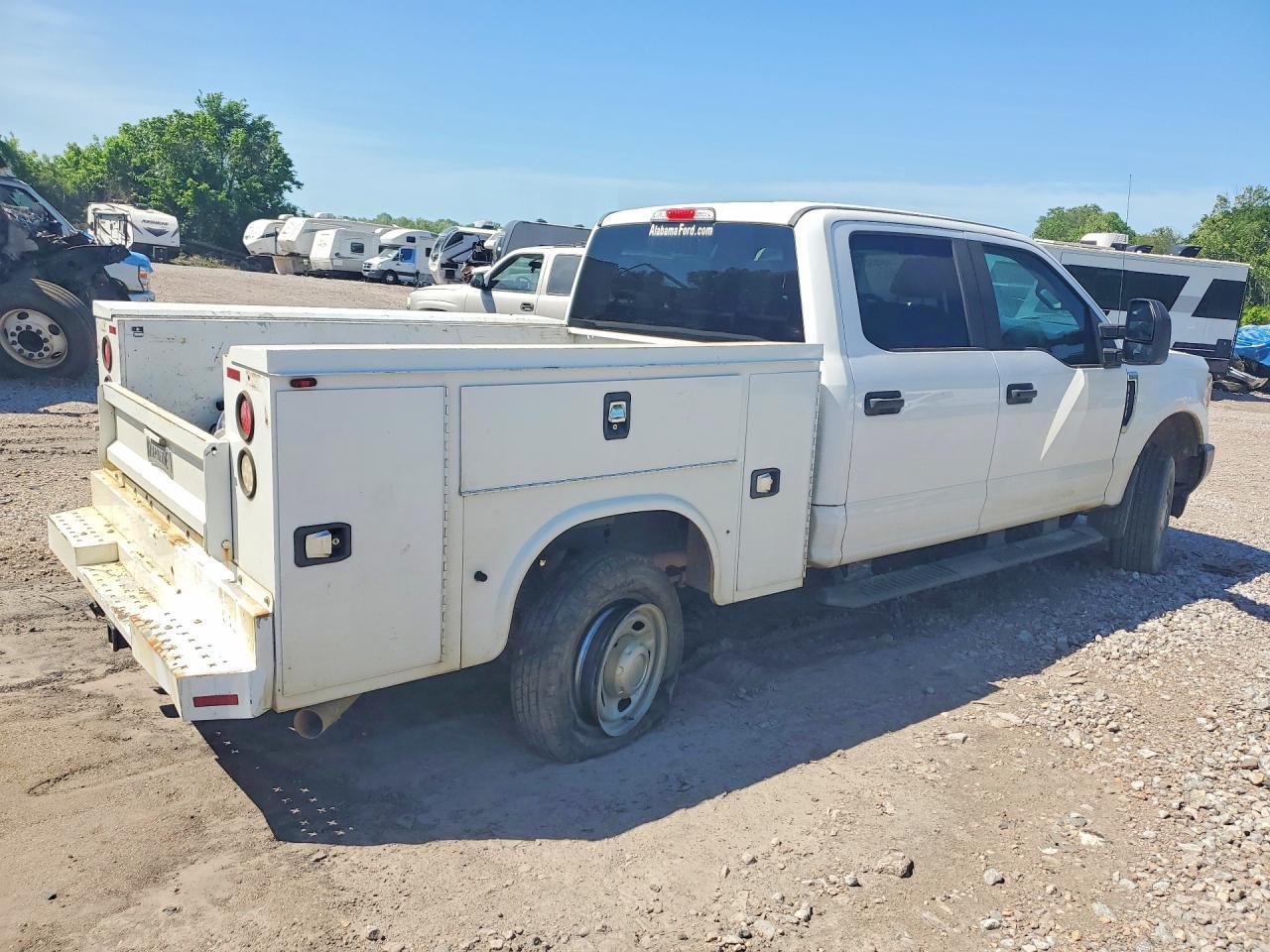 2017 Ford F250 Super Duty Utility / Service Truck