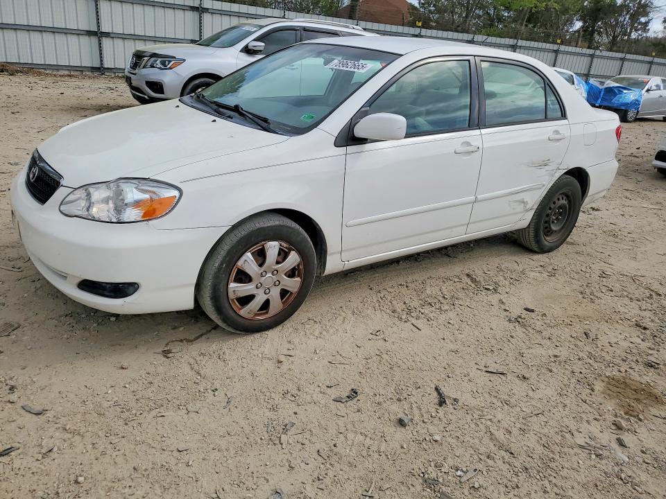 2005 Toyota Corolla le
