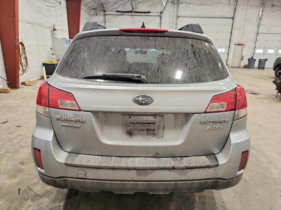 2014 Subaru Outback 2.5i Premium