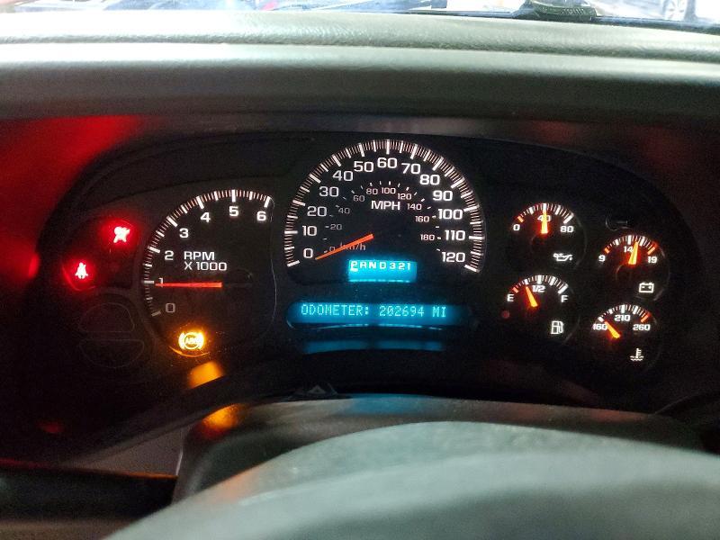 2004 Chevrolet Suburban K1500