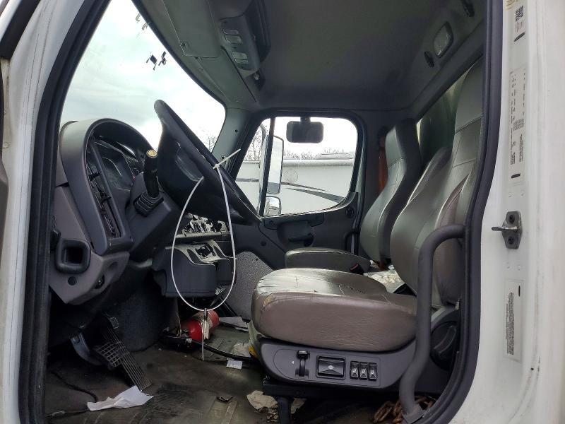 2018 Freightliner Business Class M2 Refrigerated Truck