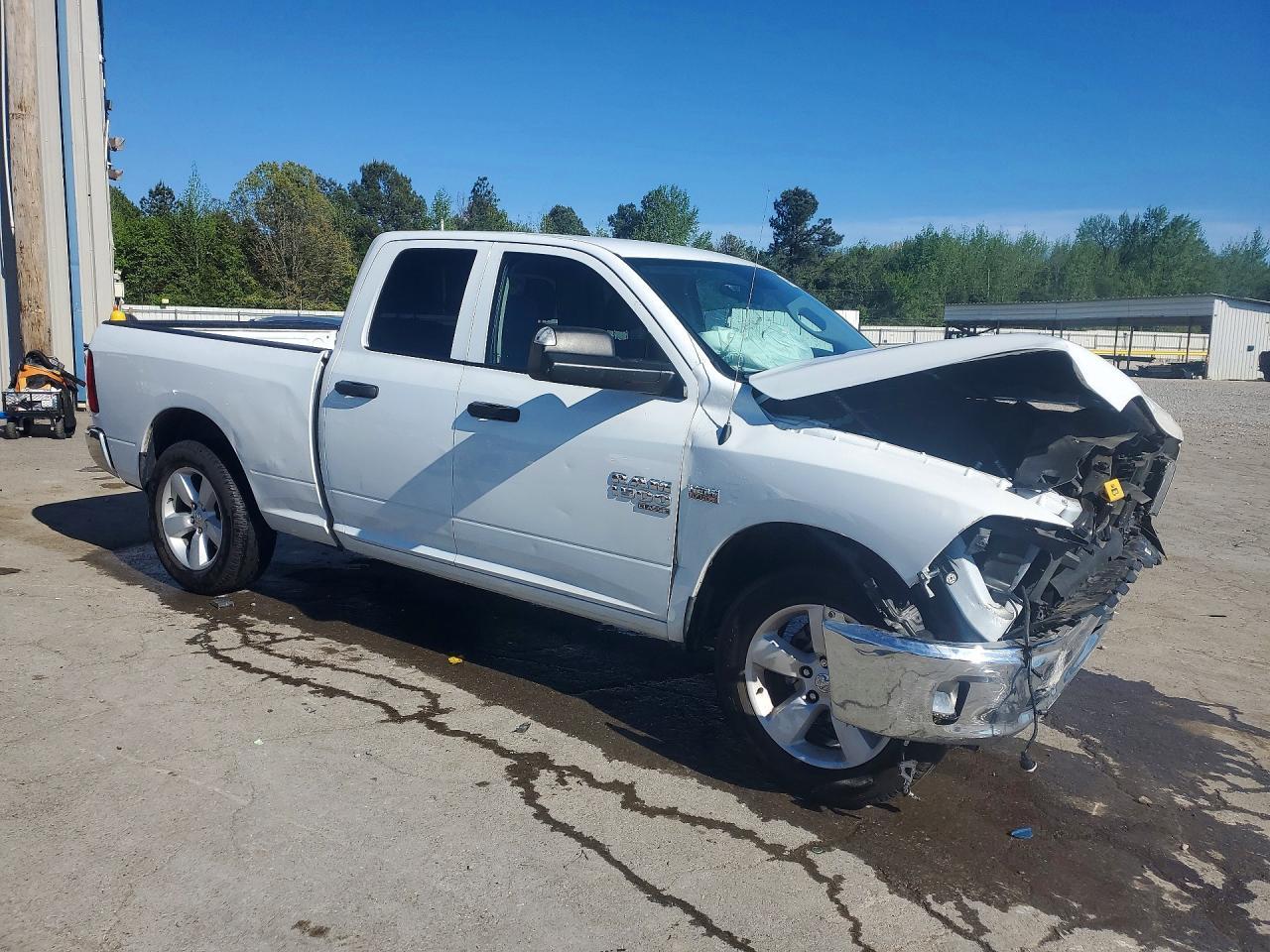 2024 Dodge RAM 1500 Classic Tradesman