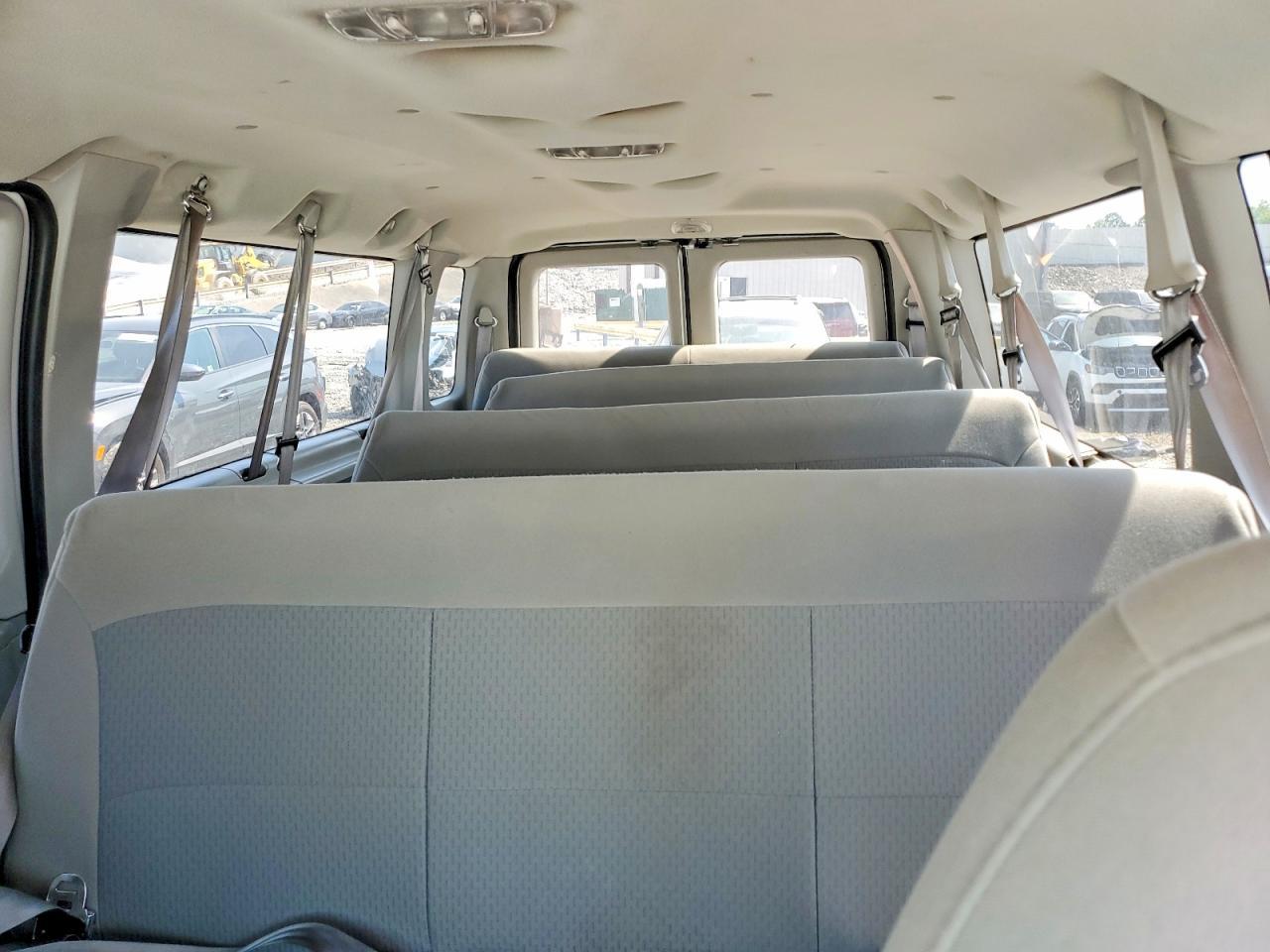 2007 Ford Econoline E350 Super Duty Wagon