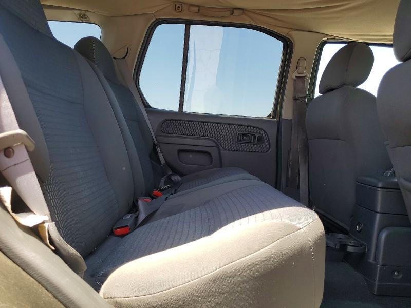2004 Nissan Xterra xe