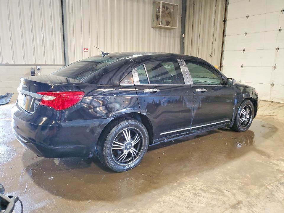 2011 Chrysler 200 Touring